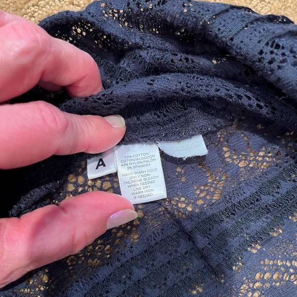 LOFT dark blue lace tank top size small - Picture 6 of 10